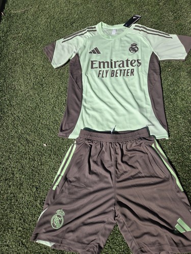 Ensemble real madrid - madrid, adidas