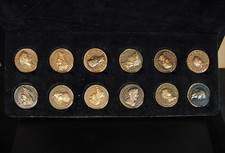 Coffret monnaies romaines - 12,