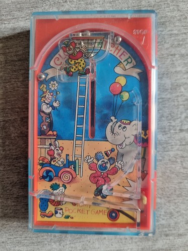 Clown catcher tomy - clown,