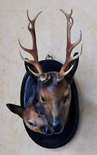 TROPHEE DE CHASSE TETE DE CERF BROCARD BICHE FAON EN PLATRE SIGNEE S MELANI