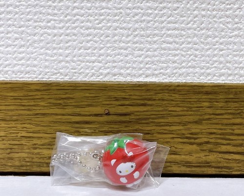 Peluche sanrio hello kitty - sanrio,