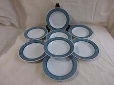 8 assiettes creuses en