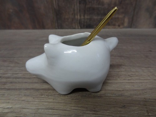 Petit saleron cochon - , en