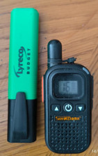 MINI TALKIE WALKIE UHF 3 WATTS 16 CANAUX Hauteur 8.7 Cm neuf sans boite origine