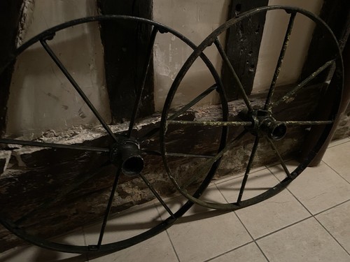 Ancienne paire roues - paire, de