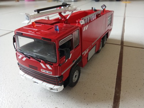 Miniature sides vma aa - miniature, 72