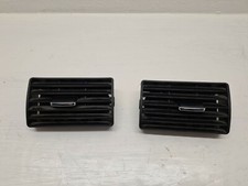 Grille aération centrale