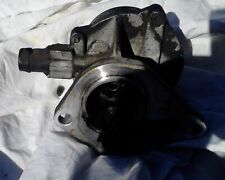 pompe a vide    Renault clio 2 phase2 de 2004 1.5l dci 65 cv 3 portes