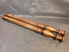 Lot de 2 anciennes colonnes en bois buffet Henri 2 décoration d'armoire vintage