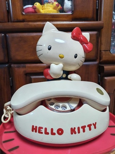 Vintage hello kitty rotary - vintage,