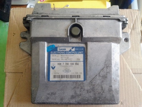 Calculateur moteur ecu - calculateur, renault