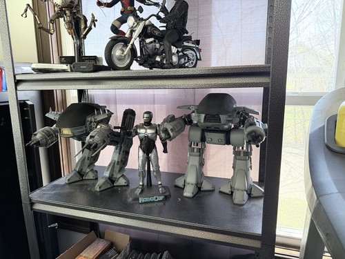 Hot toys mms204 - hot, robocop
