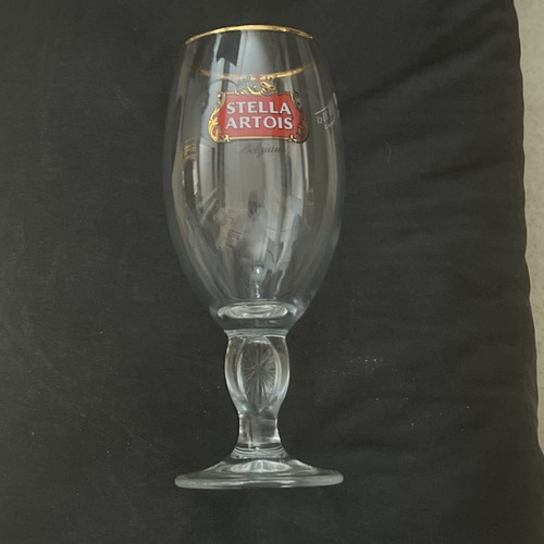 Verre bière pied stella - à,