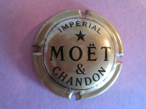 Capsule champagne moët - ,