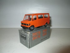 MERCEDES 207 / 307 / 208 / 308 D Orange par CONRAD au 1/50 NO 1/43