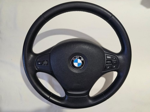 Volant airbag inclus - , serie