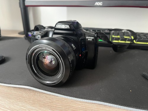 Minolta dynax 3xi - minolta,