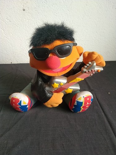 Peluche chantante dansante - chantante,