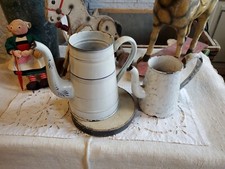 2 ANCIENNES CAFETIERES EN TOLE