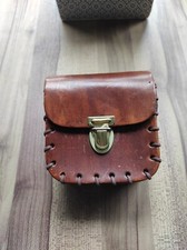 Mini sacoche en cuir fauve vintage, faite main, à accrocher à la ceinture