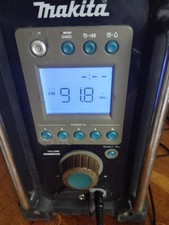 1 Radio de Chantier MAKITA BMR 100 avec Batterie sans chargeur