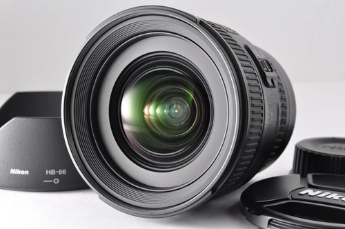 Objectif zoom grand angle