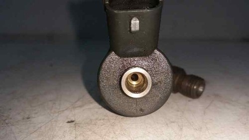 0445110021 injecteur renault - 0445110021,
