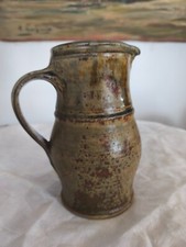 Pichet en grès de Blanot ( Saône-et-Loire ) Mireille et Noël Dailler XXème.