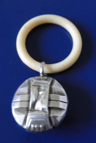 Hochet ancien bébé argent