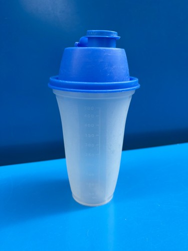 Shaker tupperware bleu - 1, verre