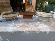 3 Jardinières   en Fonte 1900  : Charleville - Mézières