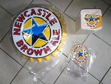 Lot Newcastle enseigne sous