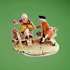 Figurine le couple a la rose