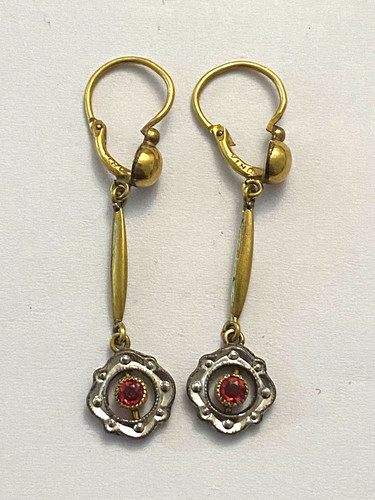 Anciennes boucles oreilles - anciennes,