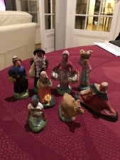 LOT DE 8 SANTONS DE CRÈCHE EN