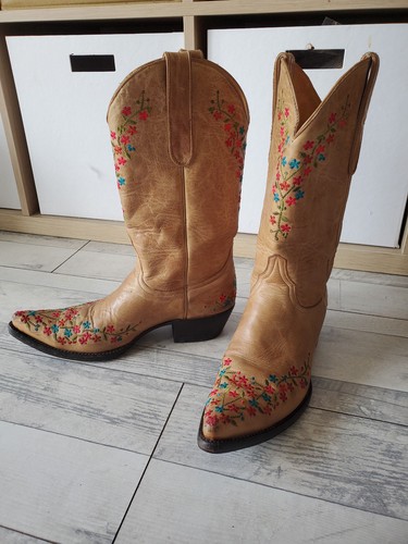 Très belles santiags femme - santiags,