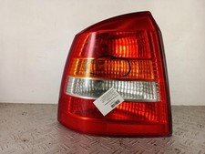 Feu arriere principal gauche