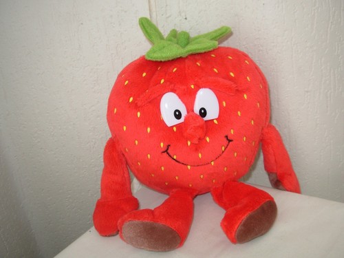 Peluche fraise 17cm - peluche,