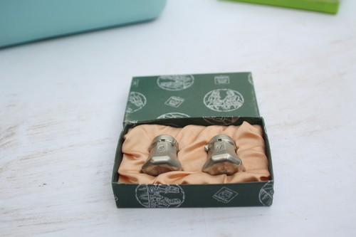 Paires coffret salière - coffret, et