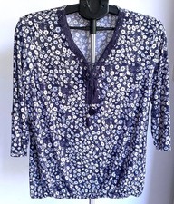 TUNIQUE TEE SHIRT FEMME  ARMAND THIERY Taille 4  42 / 44 Bleu marine motif fleur