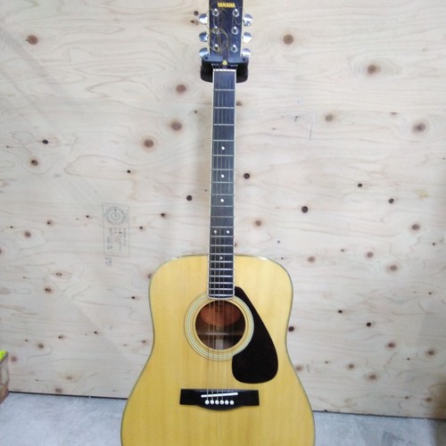 Guitare acoustique vintage