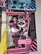 Monster High Draculaura 2009 Basic 1