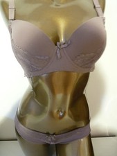 ENSEMBLE SOUTIEN GORGE CULOTTE COULEUR VIEUX ROSE(PROMO 30%°