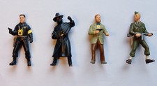 RARE Collection 4 figurines