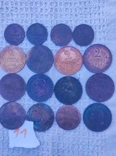 16 pièces de monnaie