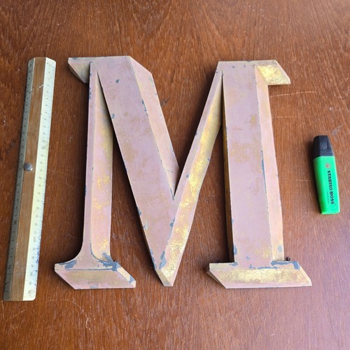 Ancienne lettre en - lettre, m