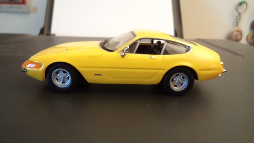 Miniature ferrari 365 gtb - miniature,
