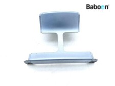 Queue carénage milieu Suzuki