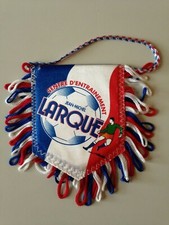 FANION CENTRE D'ENTRAINEMENT JEAN MICHEL LARQUE