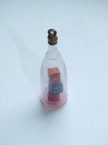 Jeu dés miniatures - +,